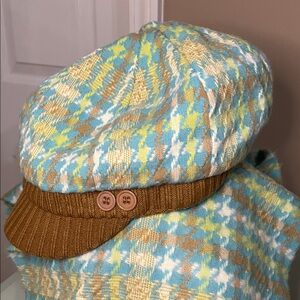 Vintage Manhattan Hat Company Newsboy Houndstooth Knit Cap and Matching Scarf